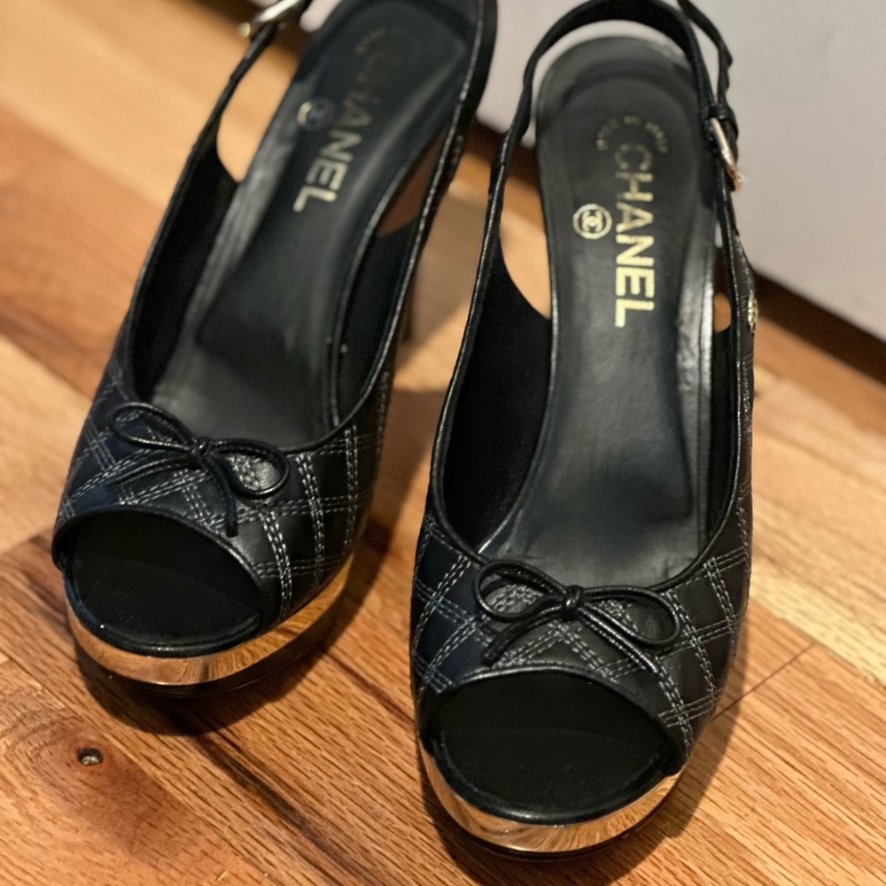 Chanel Quilted Heels Slingback Buckle with Bow in Black 39.5